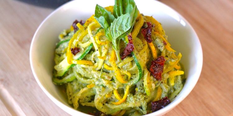 Pumpkin Seed Pesto Zoodles | Koko's Kitchen