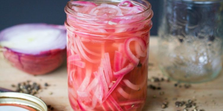 Quick Pickled Onions | Koko's Kitchen