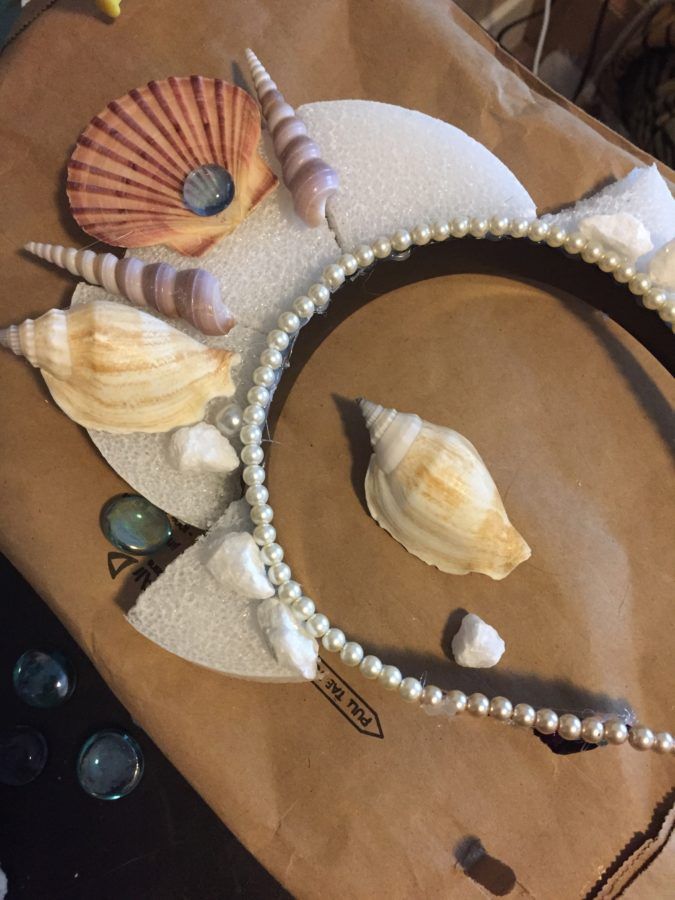 How to Make a DIY Mermaid Crown with Seashells